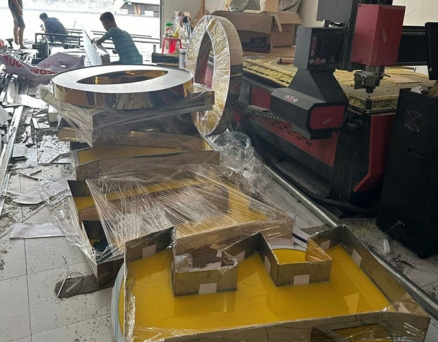 Gia Công Chữ Inox Vàng Gương TPHCM