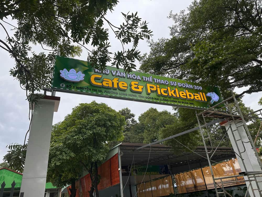 Làm bảng hiệu trọn gói, giá rẻ tphcm