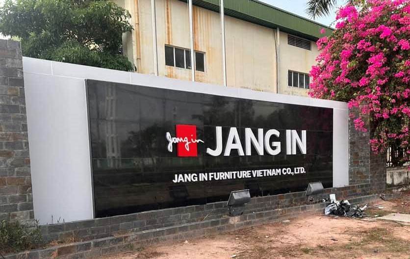 Làm bảng hiệu chữ nổi