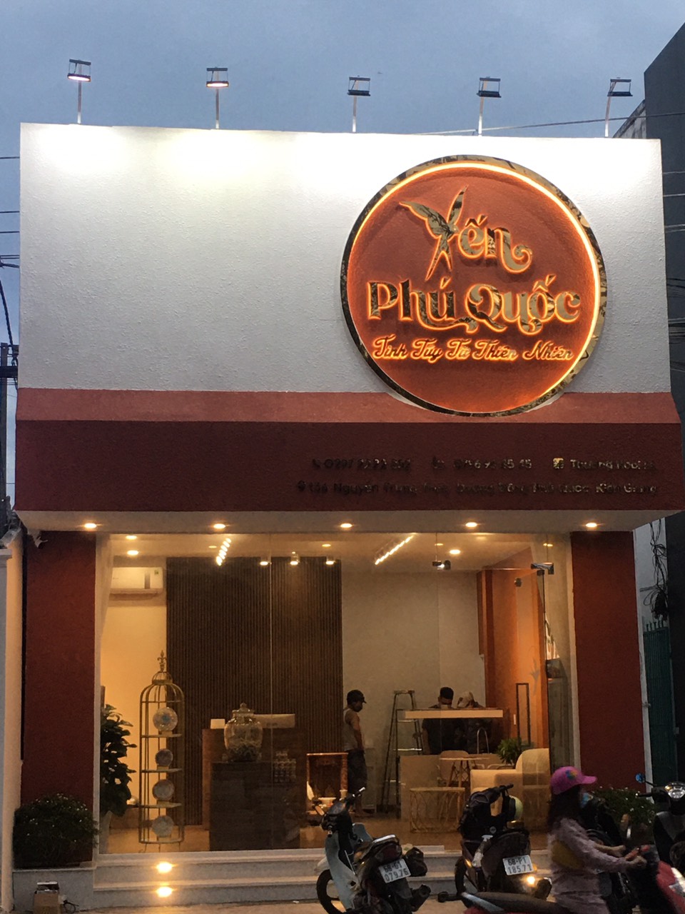 Làm Bảng Hiệu Tại Nhơn Trạch - Đồng Nai Và Quy Trình Làm Bảng Quảng Cáo Tại Nhơn Trạch 3 làm bảng hiệu ta